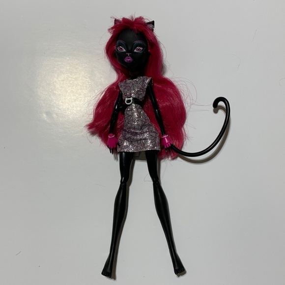 Catty Noir - New Scaremester - Picture 3 of 6